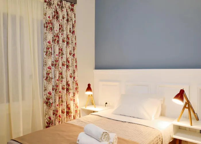 Elia Dorotheou מלון