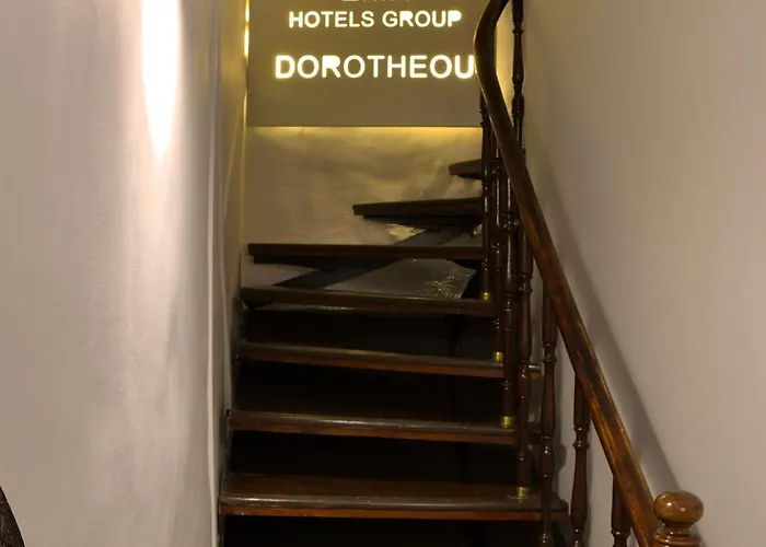 Elia Dorotheou מלון 2*