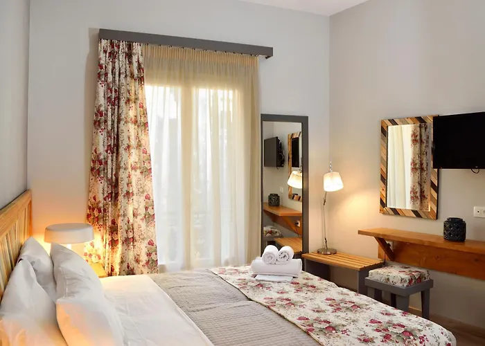 Hotel Elia Dorotheou 2*